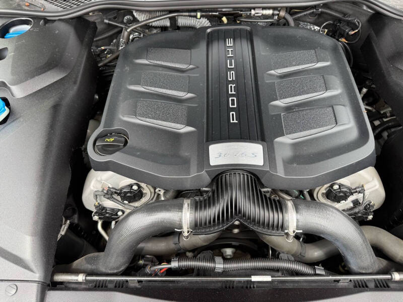 2015 Porsche Cayenne S