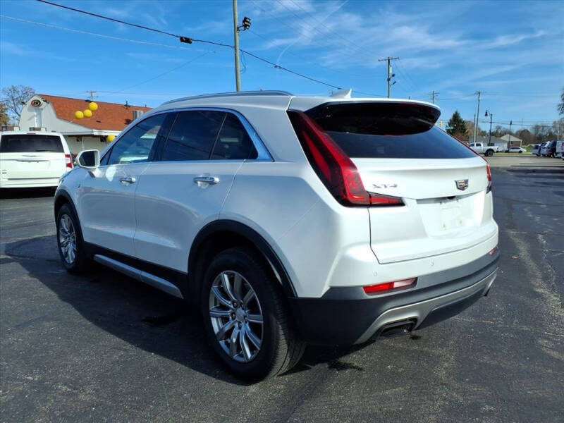 2019 Cadillac XT4 Premium Luxury