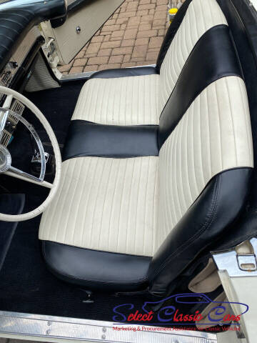 1957 Ford Thunderbird