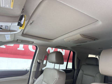 2017 GMC Yukon SLT