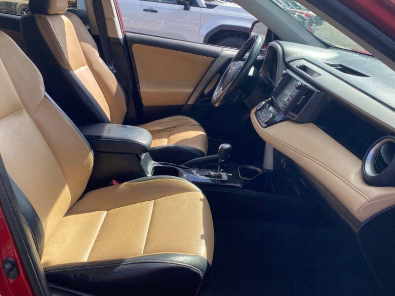 2017 Toyota RAV4 Limited