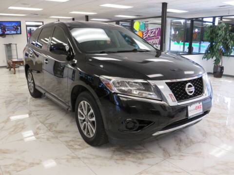 2013 Nissan Pathfinder for sale at Dealer One Auto Credit in Oklahoma City OK