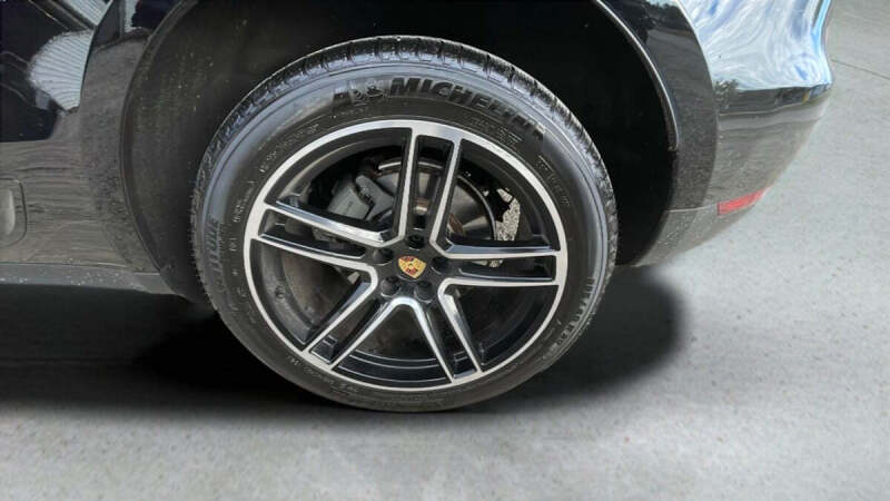 2021 Porsche Macan S