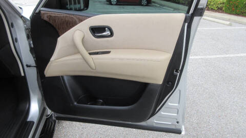 2017 Nissan Armada SV