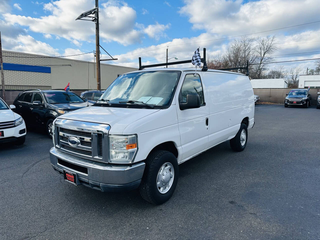 2013 Ford E-Series E-250 Cargo Van