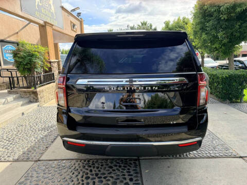 2021 Chevrolet Suburban LT