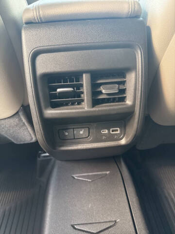 2022 Cadillac XT4 Luxury