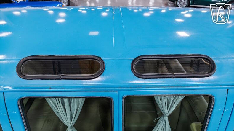 1977 Volkswagen Bus