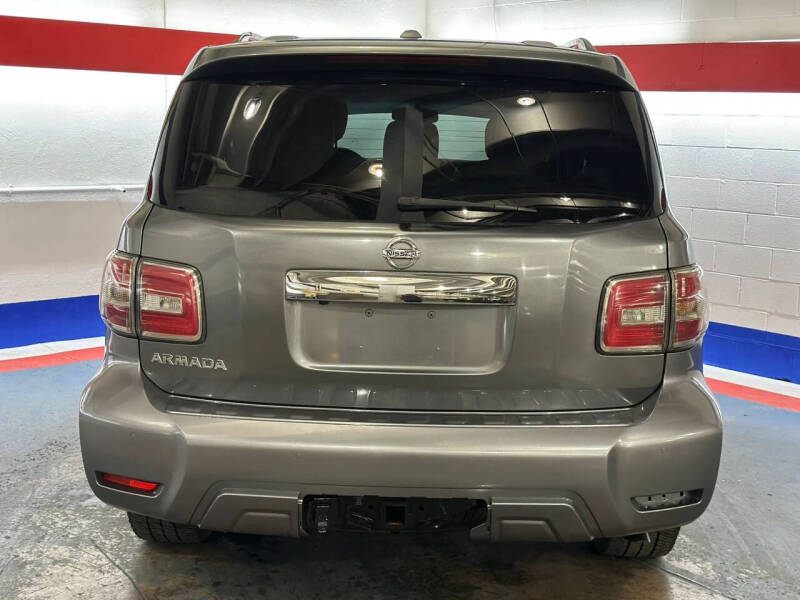 2017 Nissan Armada