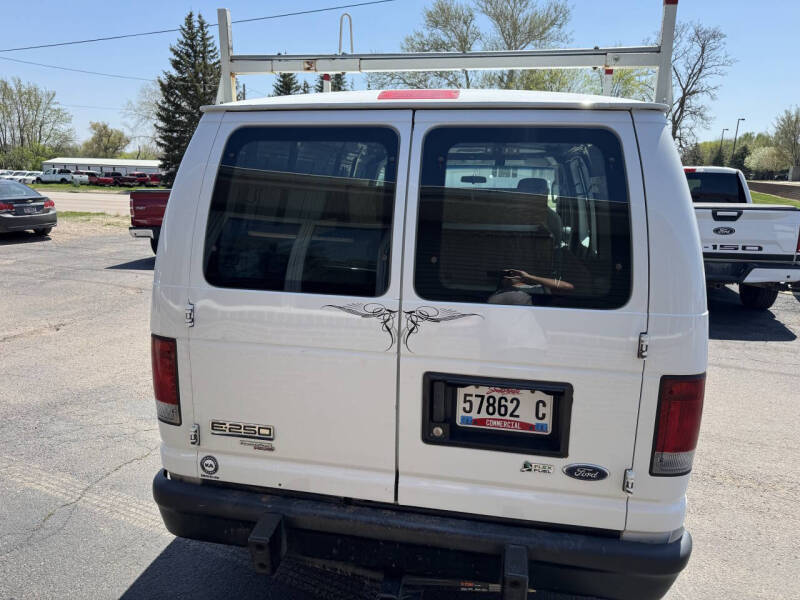 2011 Ford E-Series