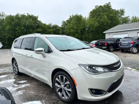 2017 Chrysler Pacifica for sale at Deals on Wheels Auto Sales in Ludington MI