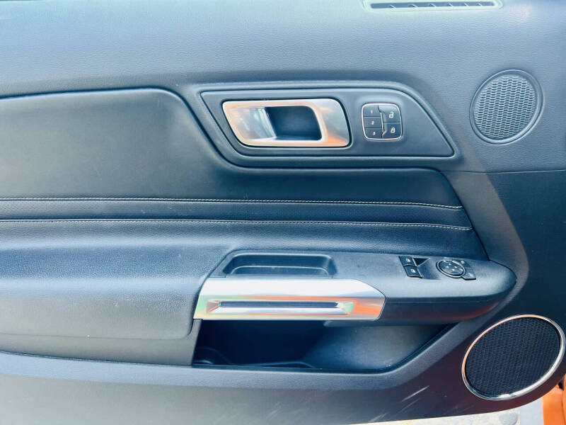 2021 Ford Mustang EcoBoost Premium