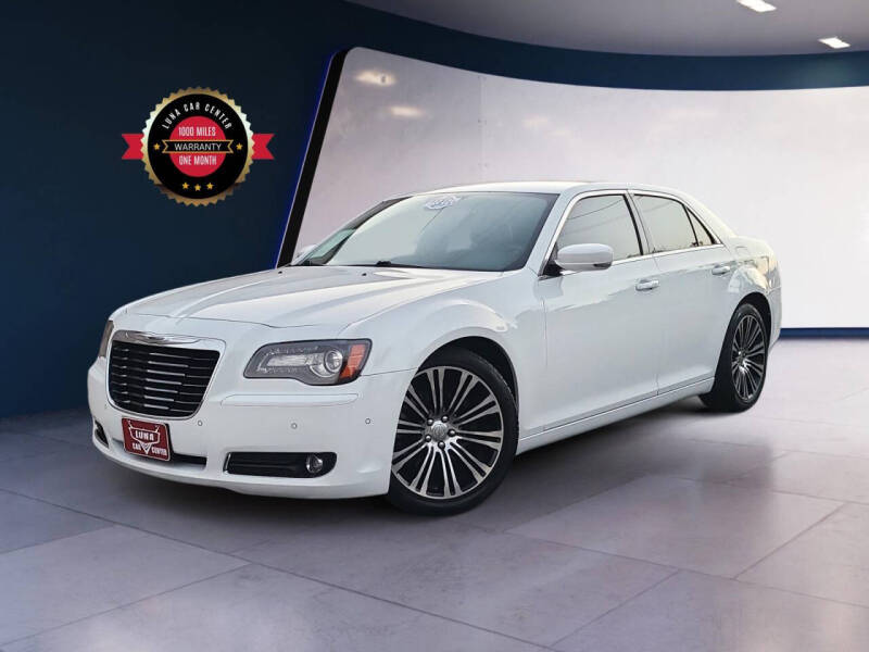 2014 Chrysler 300 for sale at LUNA CAR CENTER in San Antonio TX