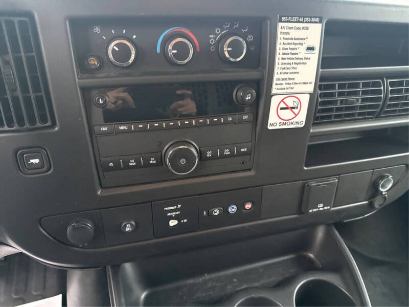 2022 Chevrolet Express 2500