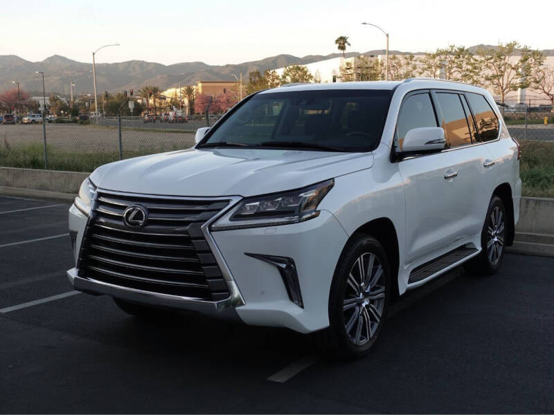 2016 Lexus LX 570