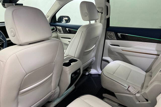 2025 Buick Enclave Avenir