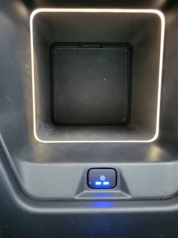 2024 Land Rover Defender 130 P400 X-Dynamic SE