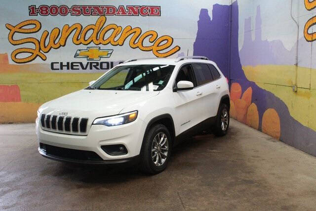 Used 2019 Jeep Cherokee Latitude Plus with VIN 1C4PJLLBXKD284629 for sale in Grand Ledge, MI
