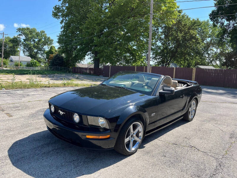 2005 Ford Mustang GT Premium