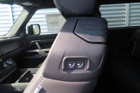 2023 Land Rover Defender 90 S