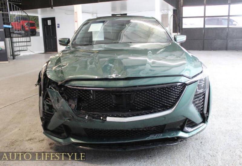 2025 Cadillac CT5 Sport