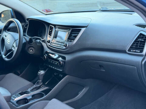 2017 Hyundai Tucson SE