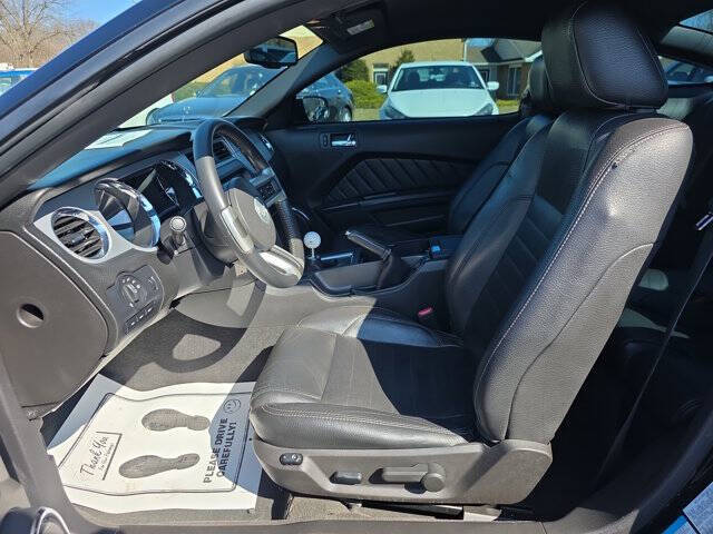 2011 Ford Mustang GT Premium