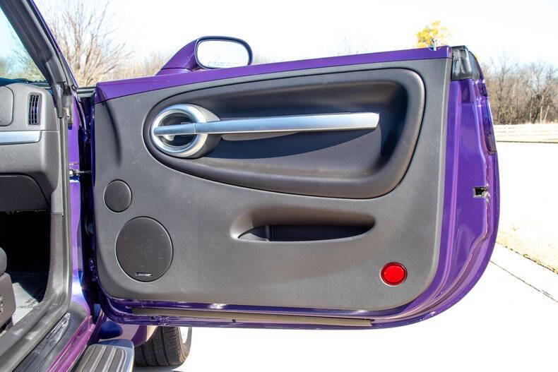 2004 Chevrolet SSR LS