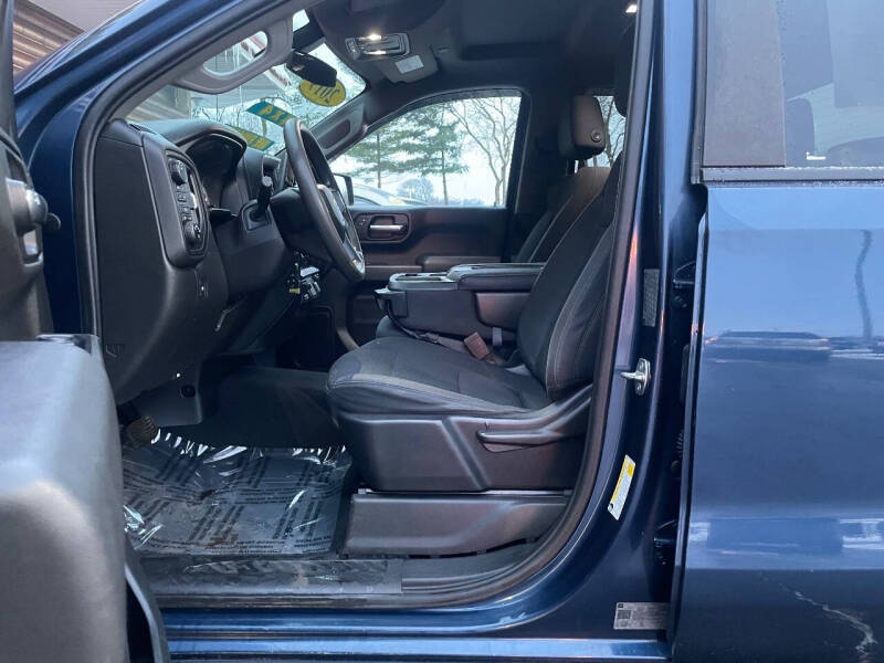 2019 Chevrolet Silverado 1500 Custom