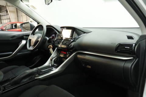 2025 Mitsubishi Eclipse Cross ES