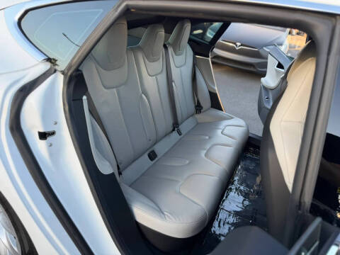 2016 Tesla Model S