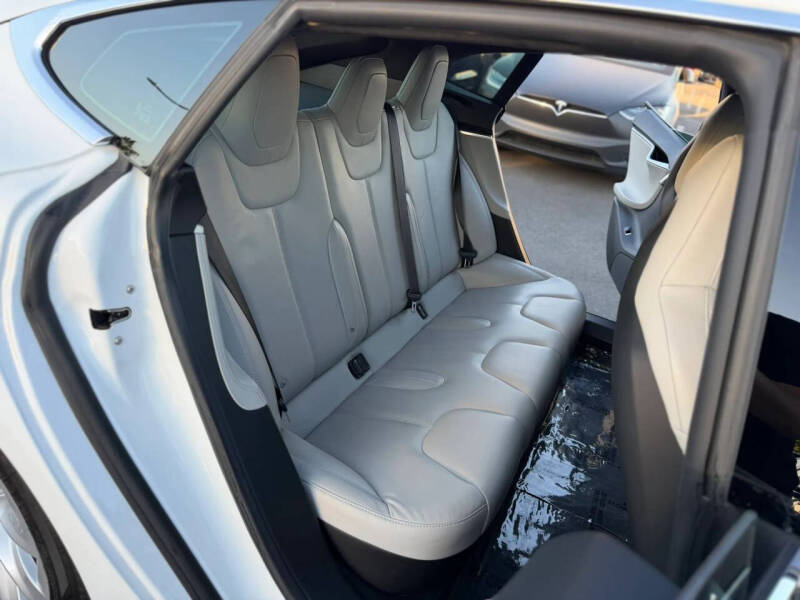 2016 Tesla Model S