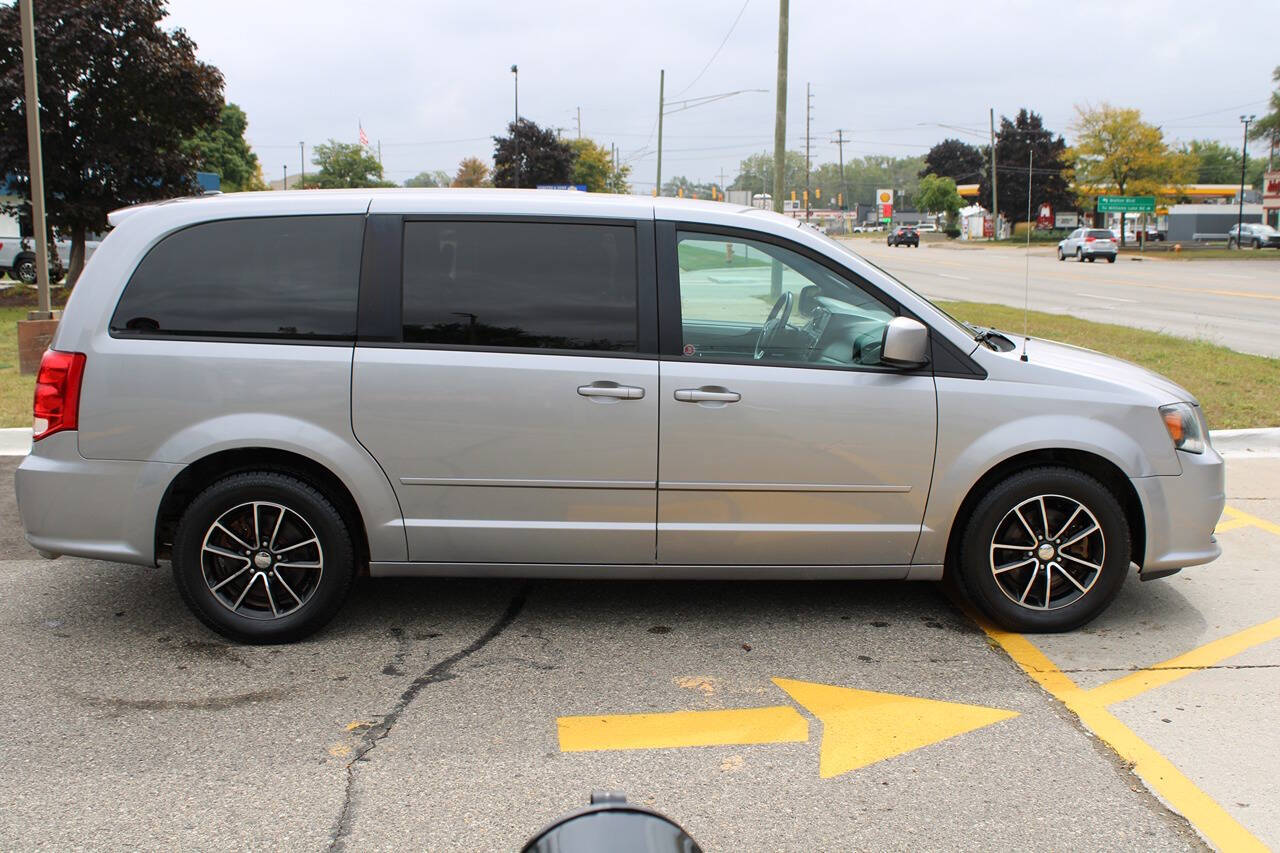 2015 Dodge Grand Caravan for sale at Top Auto Sale in Waterford, MI