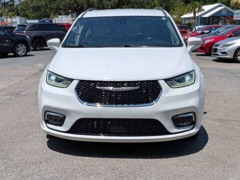 2021 Chrysler Pacifica Touring L