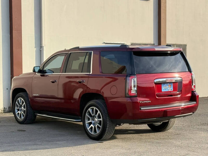 2016 GMC Yukon Denali