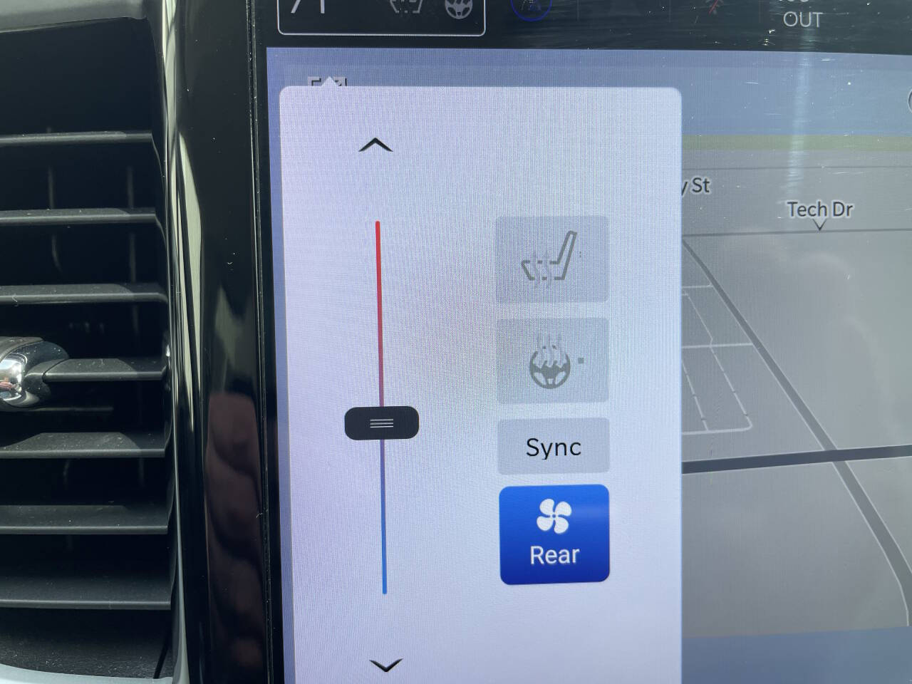 2021 Chrysler Pacifica Touring L photo 20
