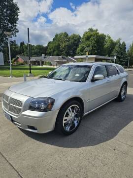 2005 Dodge Magnum for sale at RICKIES AUTO, LLC. in Portland OR