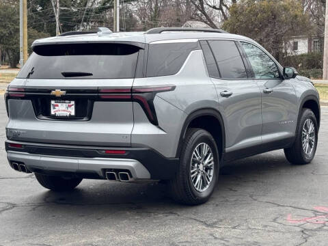 2024 Chevrolet Traverse LT