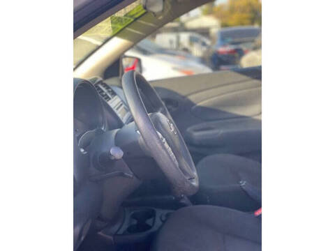 2016 Nissan Versa 1.6 S