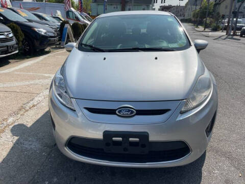 2012 Ford Fiesta SE