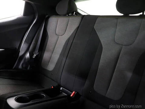 2019 Hyundai Veloster