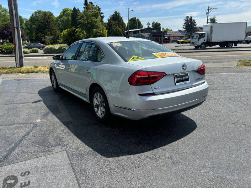 2016 Volkswagen Passat 1.8T S