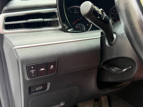 2023 Kia K5