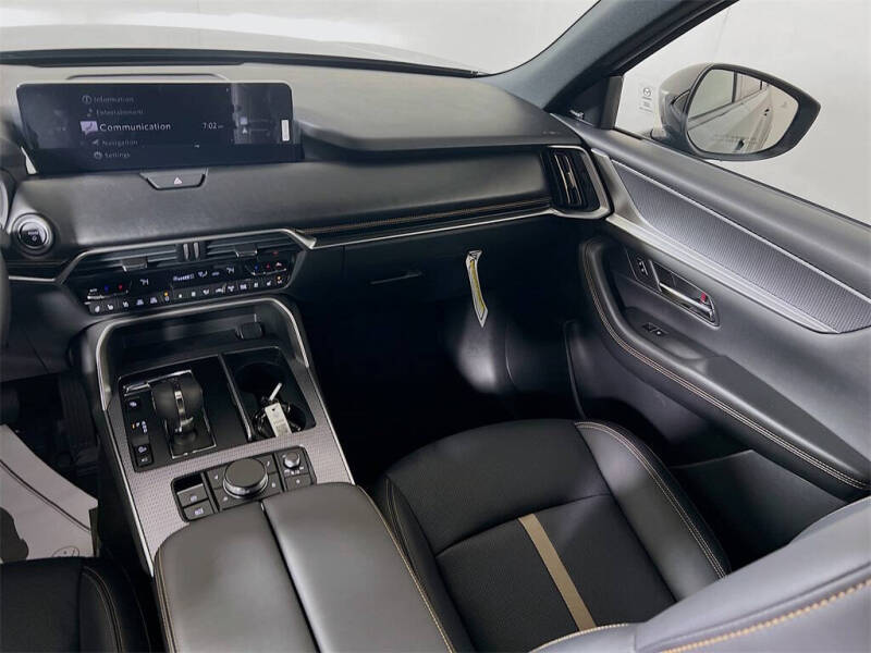 2025 Mazda CX-90 Plug-in Hybrid Premium Plus