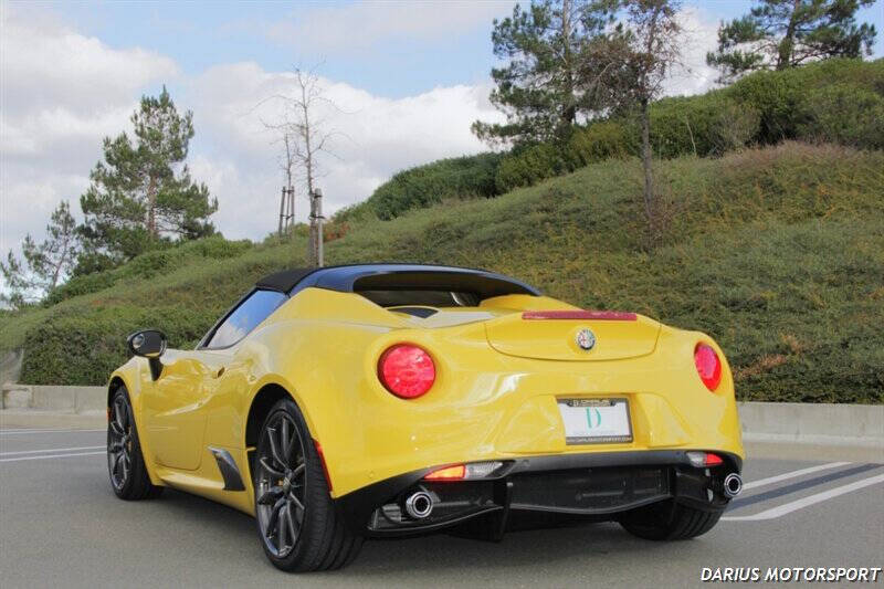 2016 Alfa Romeo 4C Spider