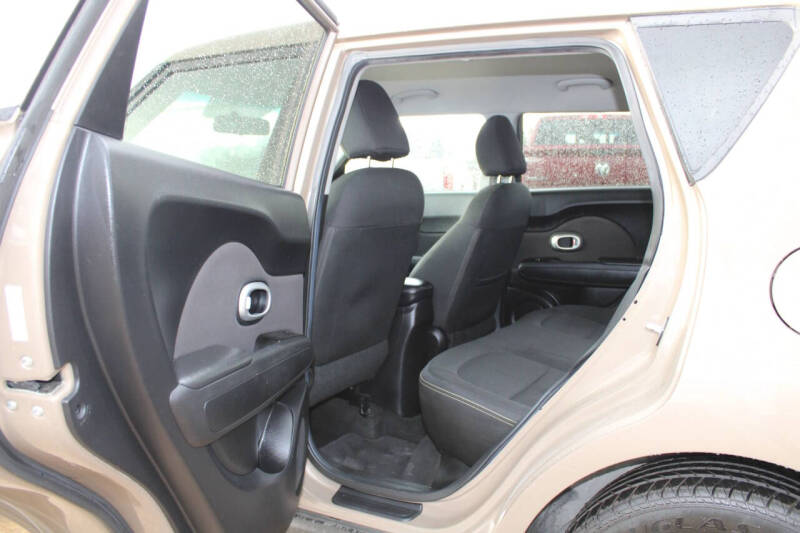 2015 Kia Soul +