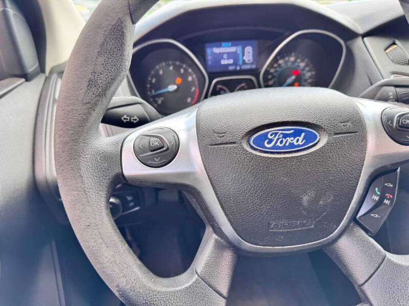 2012 Ford Focus SE
