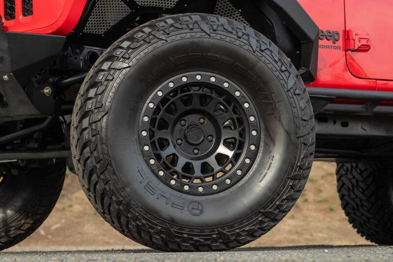 2020 Jeep Gladiator Sport S