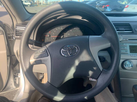 2009 Toyota Camry LE