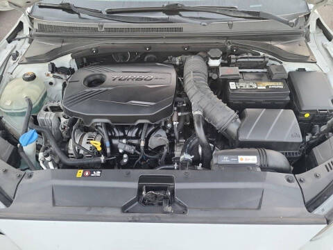 2020 Hyundai Veloster